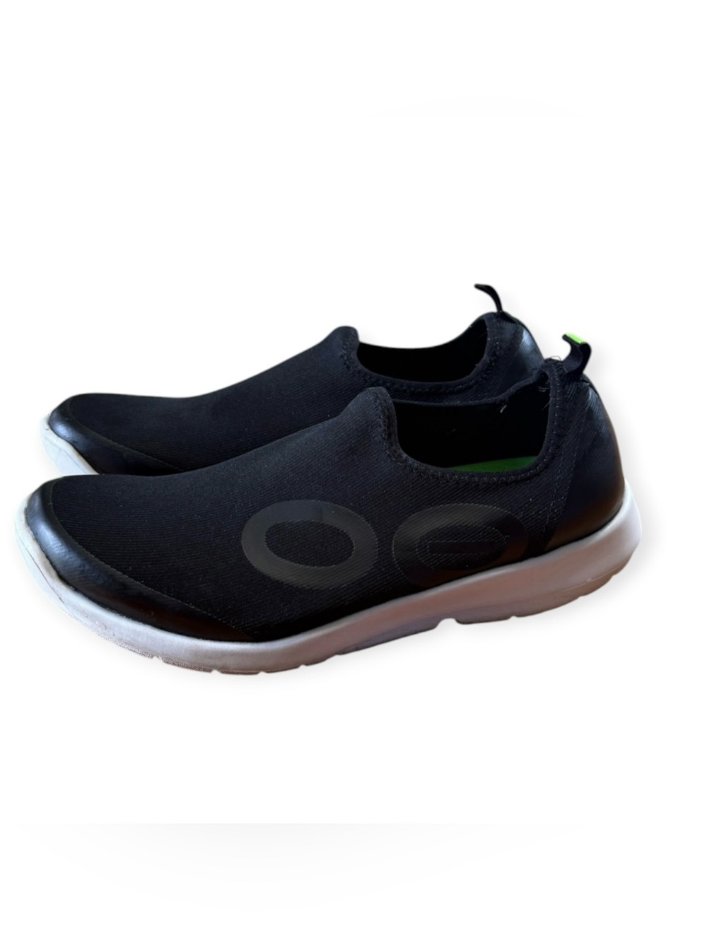 OOFOS OOmg Sport Sneakers Men's Size 10 Black White Slip On Recovery Shoes
